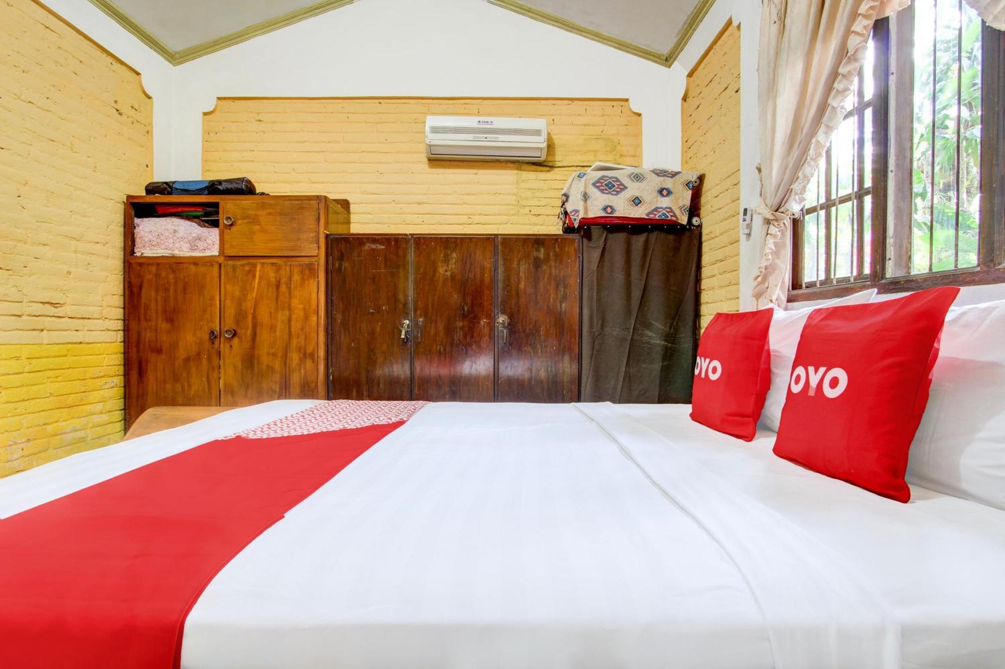Oyo 94000 Omah Citra Genia Homestay Ngaglik Екстер'єр фото